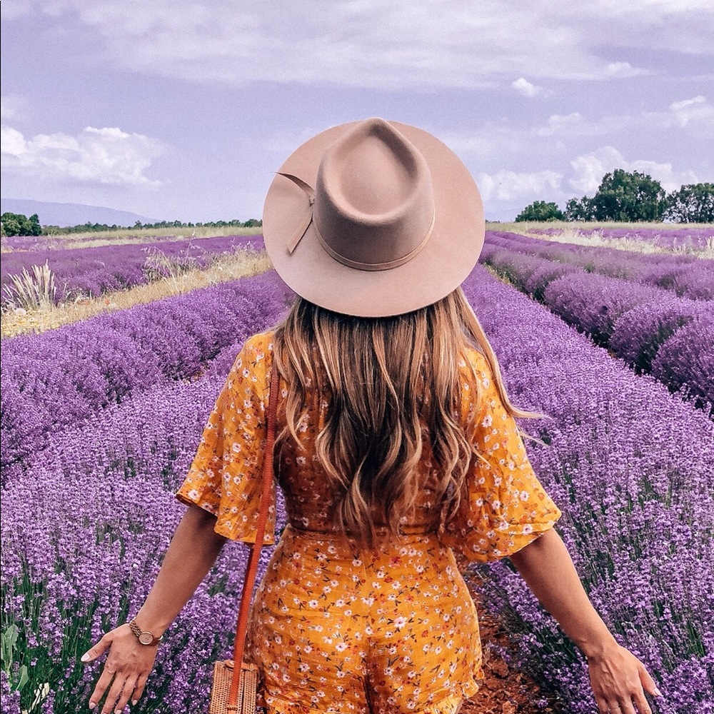 Meet your Posher, Ann